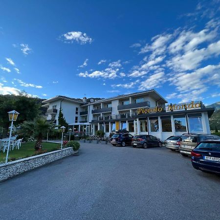 Hotel Piccolo Mondo Torbole Sul Garda Exterior foto